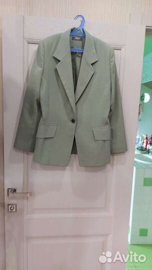 Пиджак новый