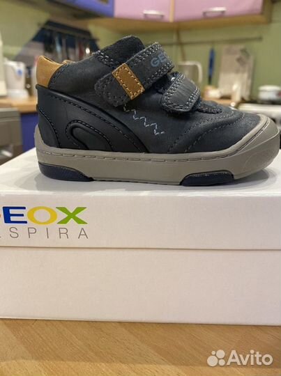 Полуботинки Geox