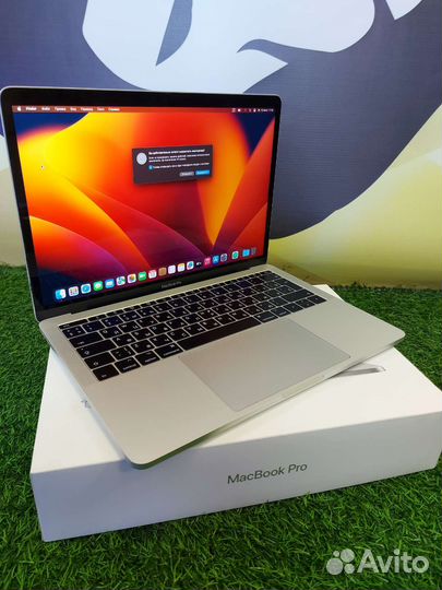 Apple MacBook Pro 13