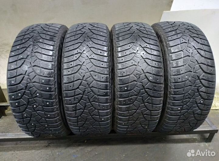 Bridgestone Blizzak Spike-02 SUV 265/60 R18 114W