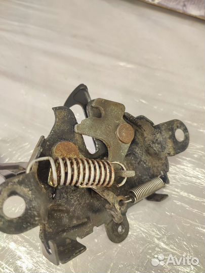 Замок капота FAW V5