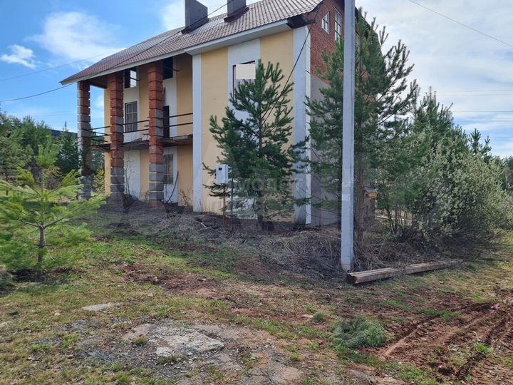 Коттедж 380 м² на участке 23 сот.