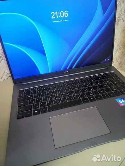 Ноутбук honor magicbook x16