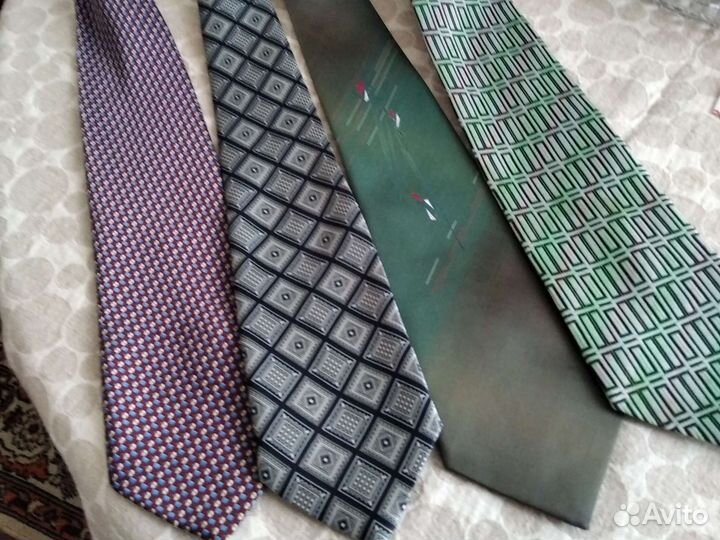Мужские шелковые галстуки