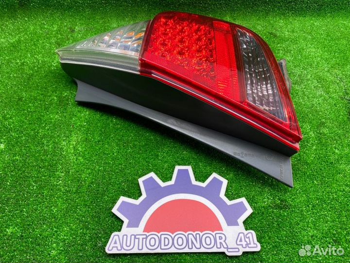 Стоп задний правый Honda Fit GD2 L13A 2005-2007