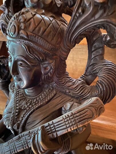 Сарасвати дерево