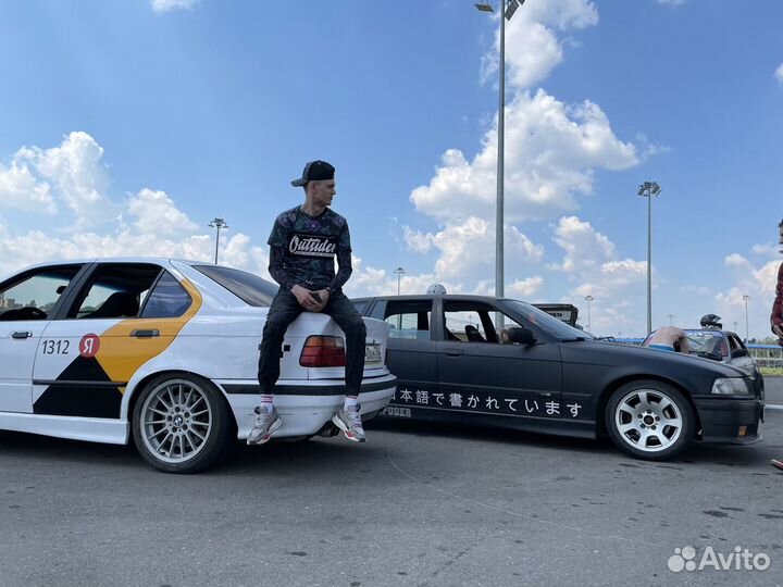 Оклейка Такси Брендирование гост