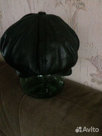 Кожаная кепка