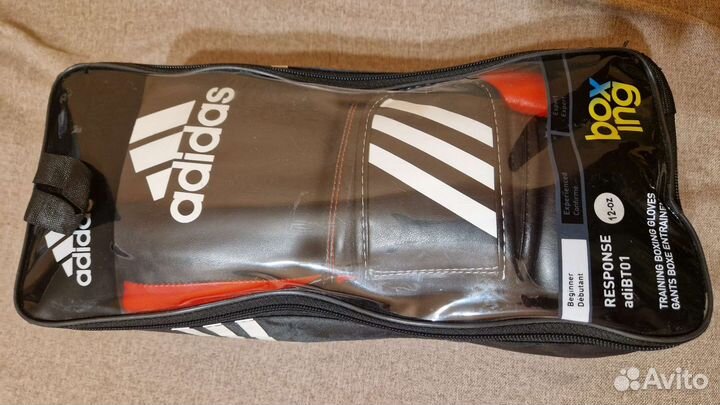 Новые Боксерские перчатки 12 oz adidas