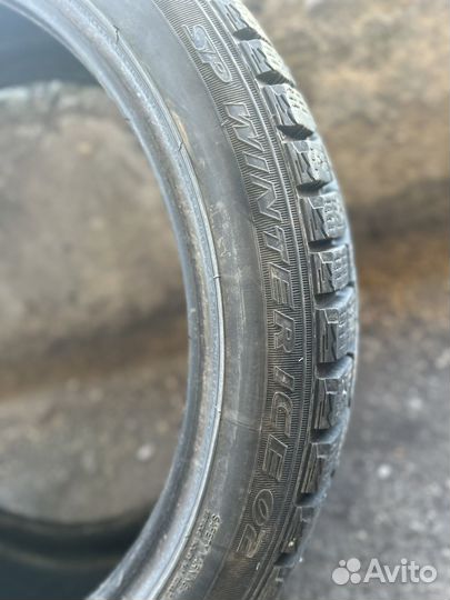 Dunlop SP Winter Ice 02 225/40 R18 92T