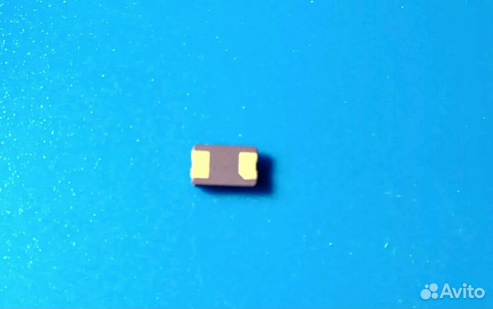 Кварцевый резонатор 13.56 мгц