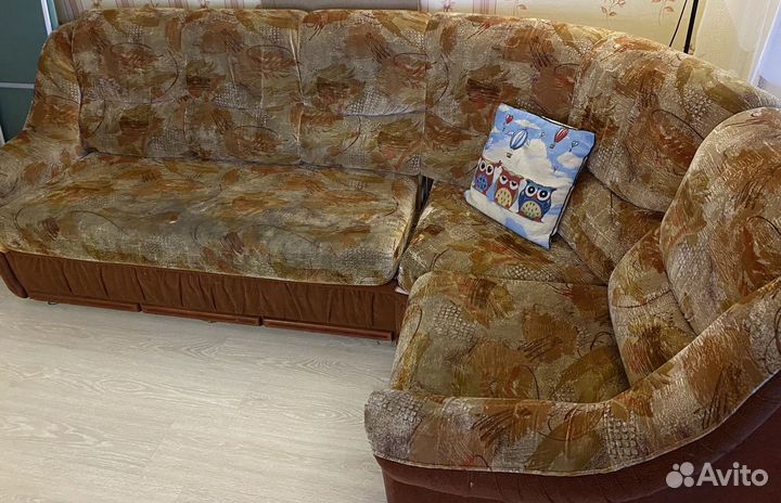 Угловой диван