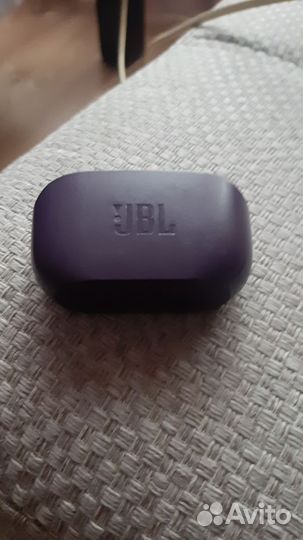 Беспроводные наушники jbl