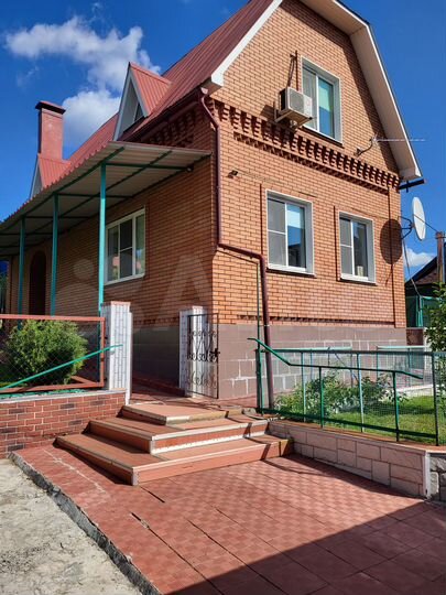 Дом 100 м² на участке 8 сот.