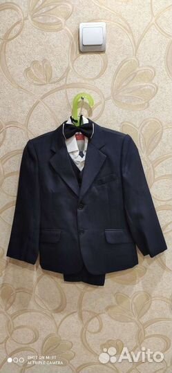 Костюм тройка с рубашкой и бабочкой на мальчика