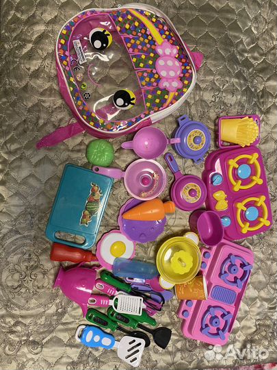 Игрушки для девочки, кухонные принадлежности