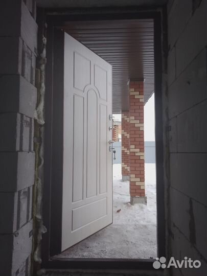 Дверь входная не стандартная в дом русская