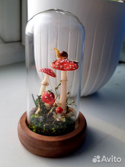 Клош стеклянный с мухоморами