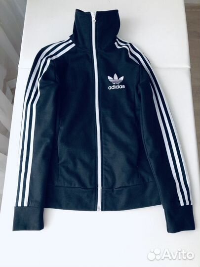 Спортивный костюм adidas