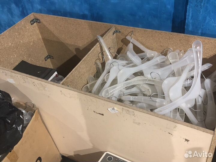 Ящики на колесиках