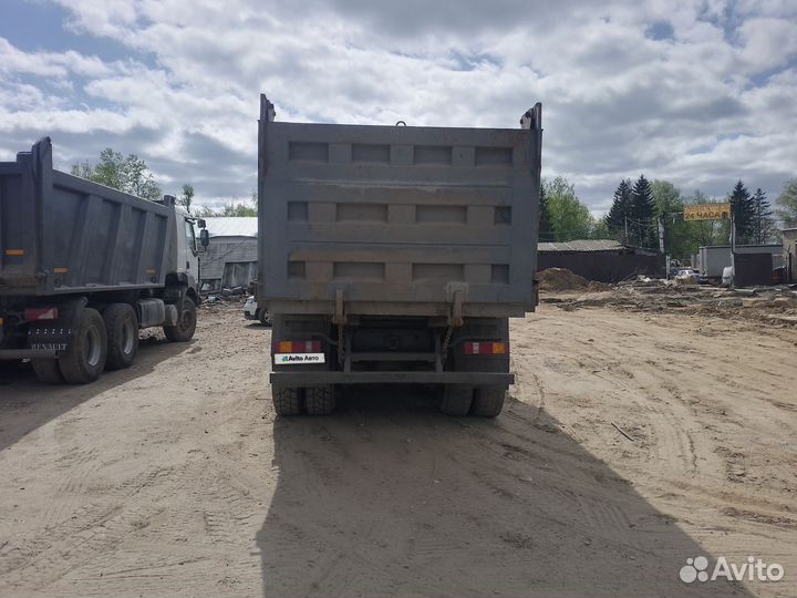 Shacman (Shaanxi) F2000, 2012