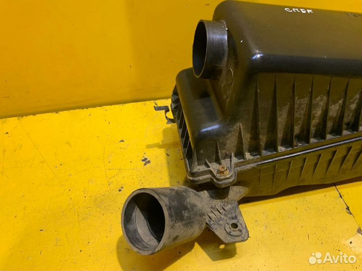 Корпус воздушного фильтра Kia Spectra 2002–2011