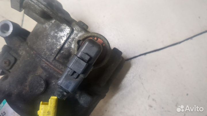 Компрессор кондиционера Peugeot 308, 2010