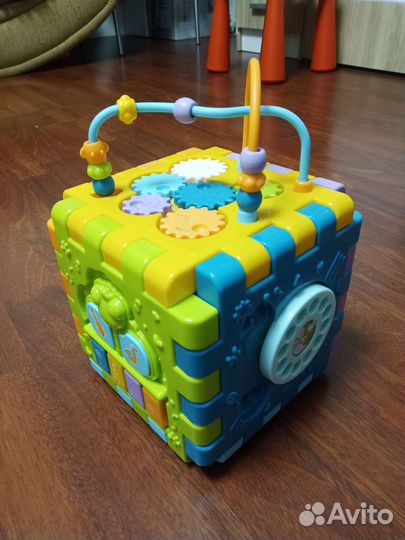 Развивающий кубик