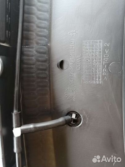 Накладка лобового стекла Matiz (жабо)