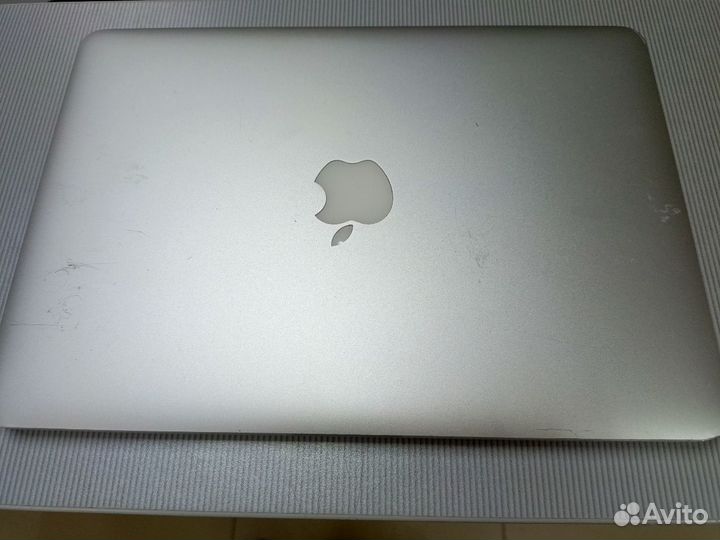 Ноутбук Apple Macbook Pro 13 2015 Retina (31)