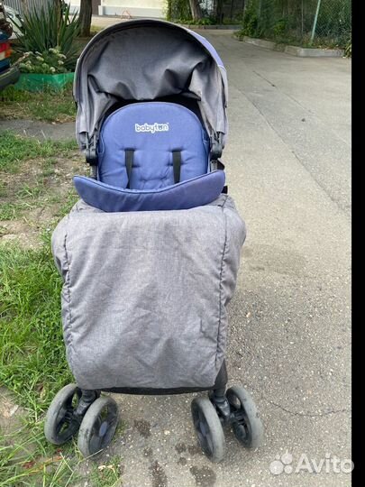 Прогулочная коляска