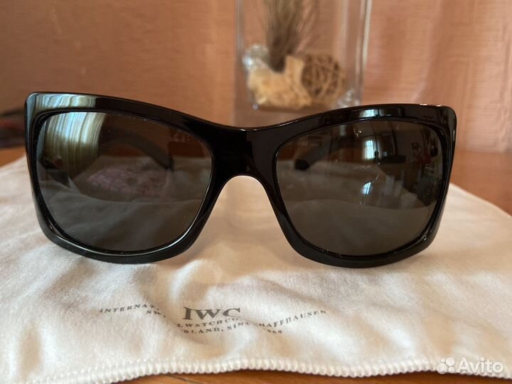 Солнцезащитные очки женские