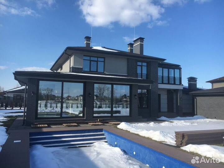 Остекление коттеджей веранды террасы