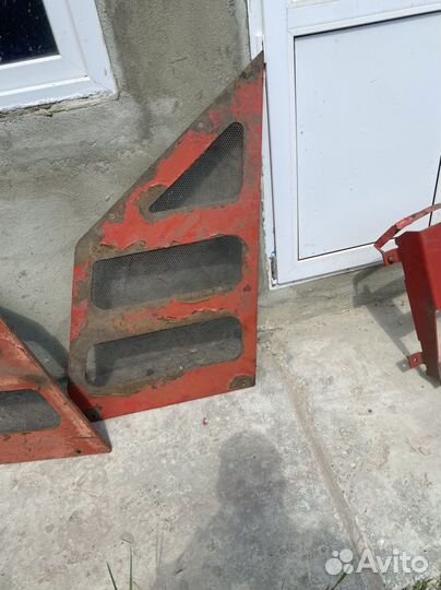 Боковинки на кировец