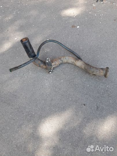 Заливная горловина на Москвич 2141 Святогор