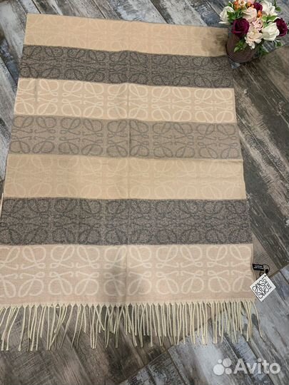 Кашемировый палантин шарф Loewe бежевый полосатый