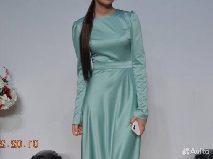 Вечернее платье