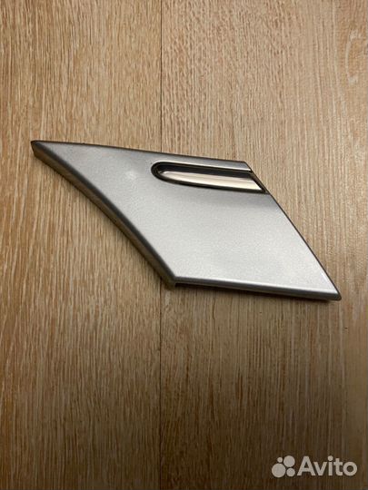 Молдинг заднего крыла левый Mercedes C-Class W203