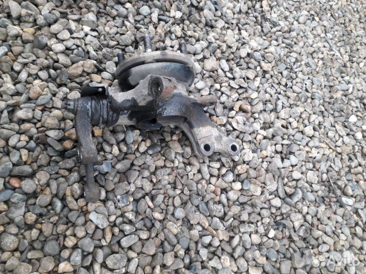 Кулак поворотный ступица Hyundai I30 kia ceed