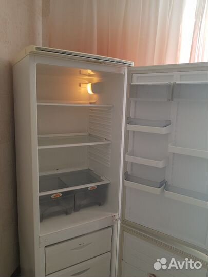 Продам холодильник Минск атлант