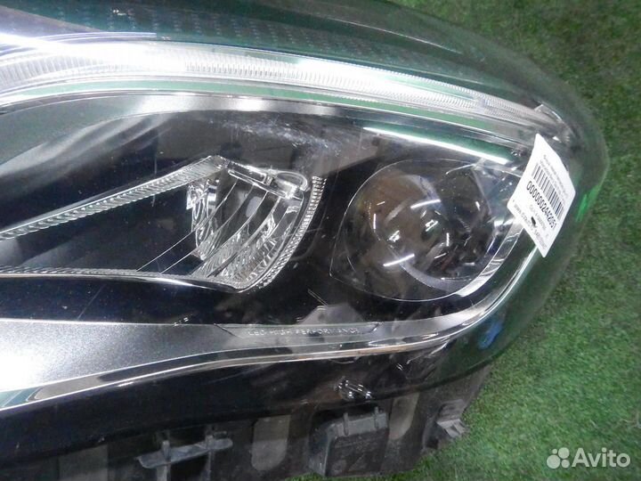 Фара левая Mercedes-Benz GLA-Class