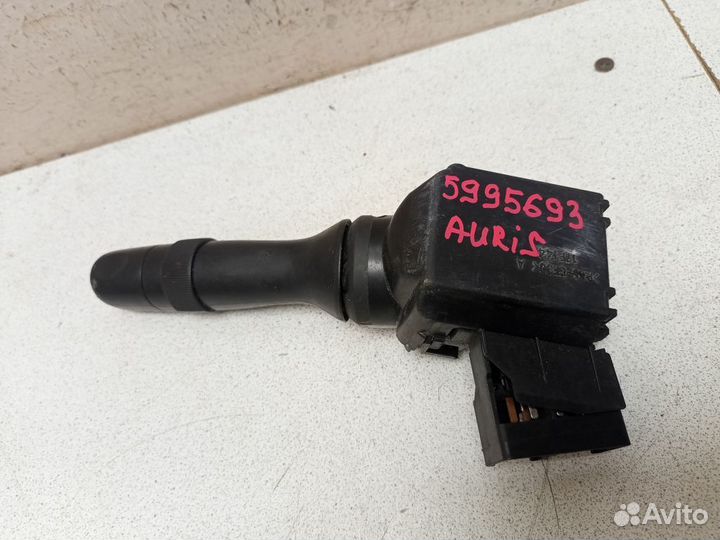 Переключатель стеклоочистителей подрулевой 8465202