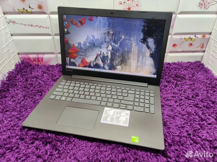 Lenovo full HD intel core i3 geforce 940mx
