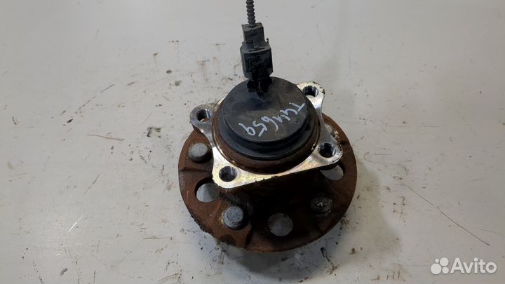 Ступица (кулак, цапфа) левая задняя Lexus UX