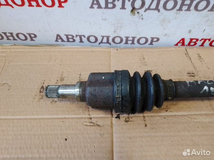 Полуось привод передний левый Mazda 2 1.25