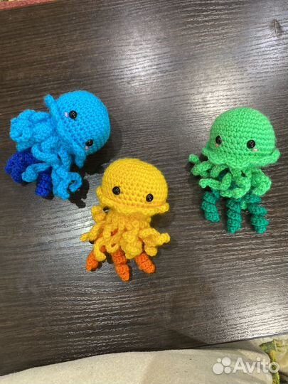 Вязаные игрушки ручной работы