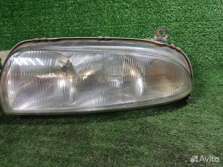 Фара левая Ford Fiesta 4