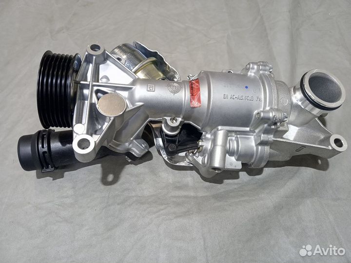 Помпа Мерседес а2742000800 мотор м274 / м270