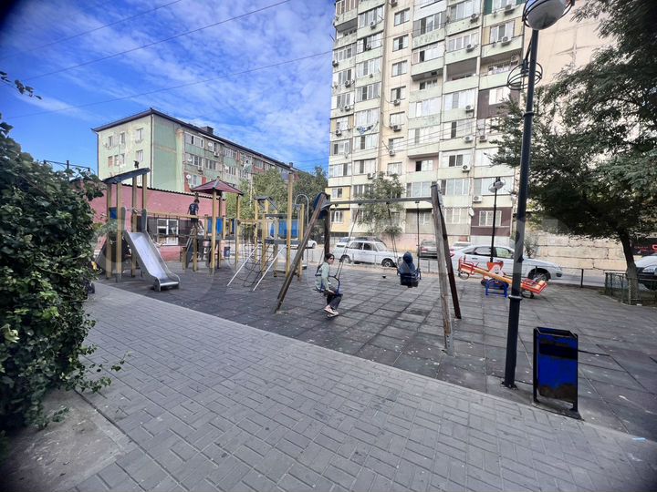 2-к. квартира, 66 м², 2/5 эт.