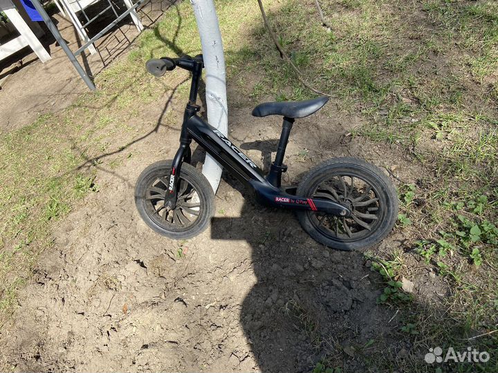 Беговел slider race1 black